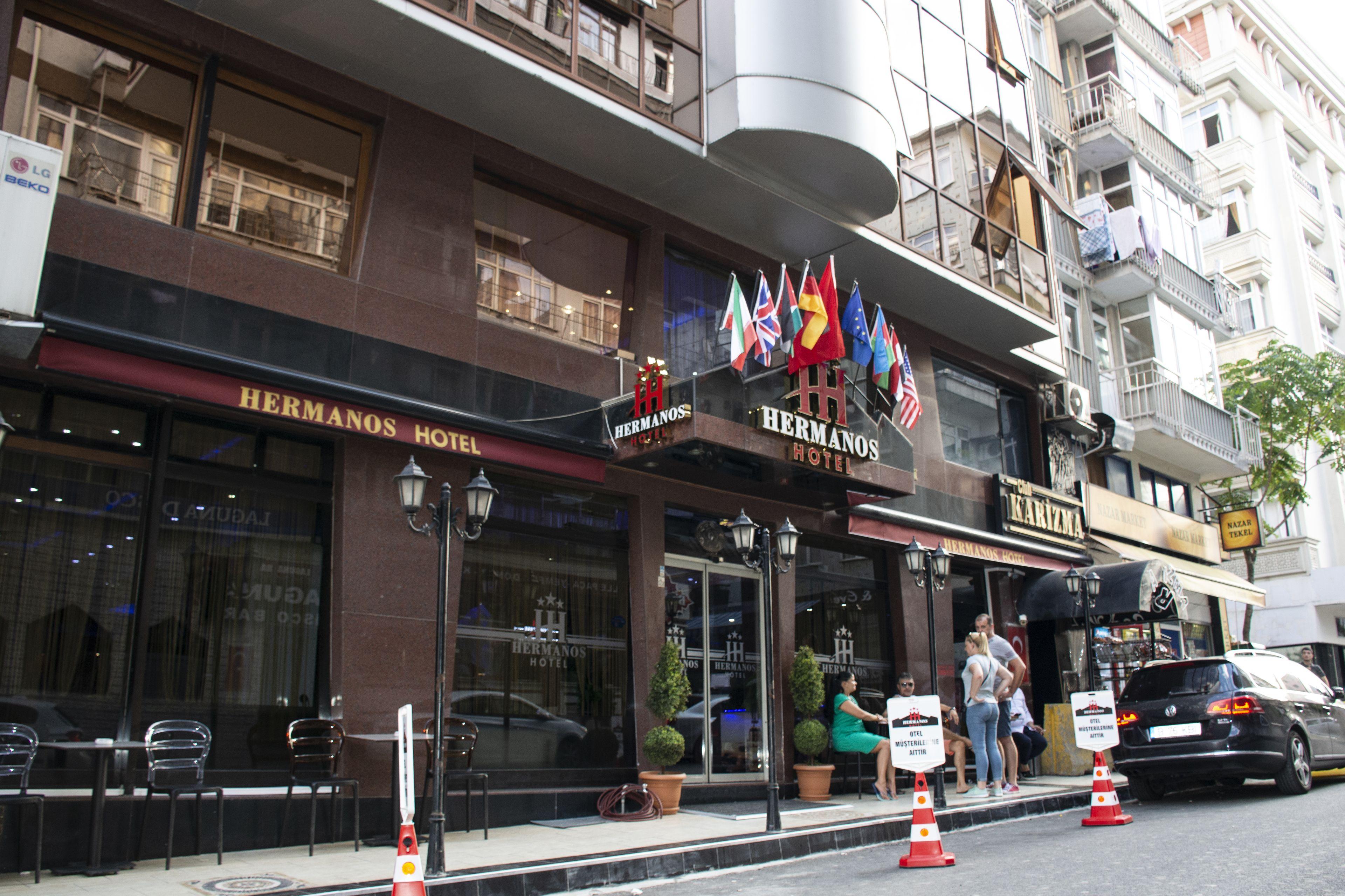 Hermanos Hotel — Zdjęcia 1